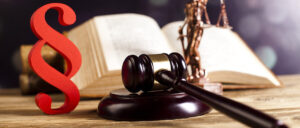 Recht Paragraph Hammer Justizia Urteil