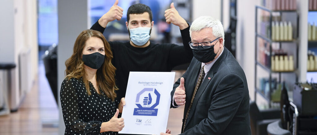 BACKSTAGE HAIRDESIGN by Annika Diephuis